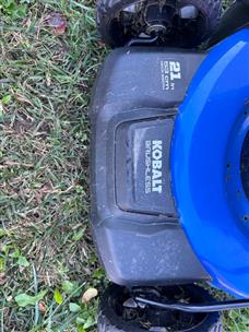 Kobalt lawn discount mower battery charger